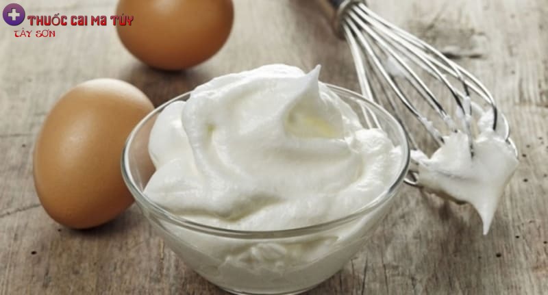 Cách làm bánh bông lan trứng muối